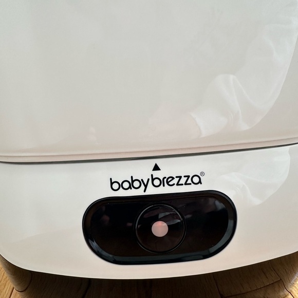 Baby Brezza 4 in 1 Baby Bottle Sterilizer Machine - Largest Capacity - Picture 7 of 8